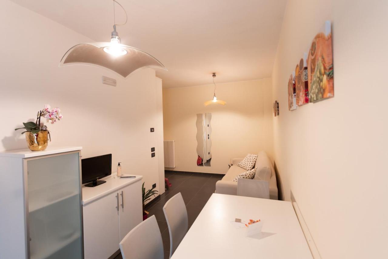 Ca Sottomarina Gli Appartamenti In Centro Apartsuite מראה חיצוני תמונה