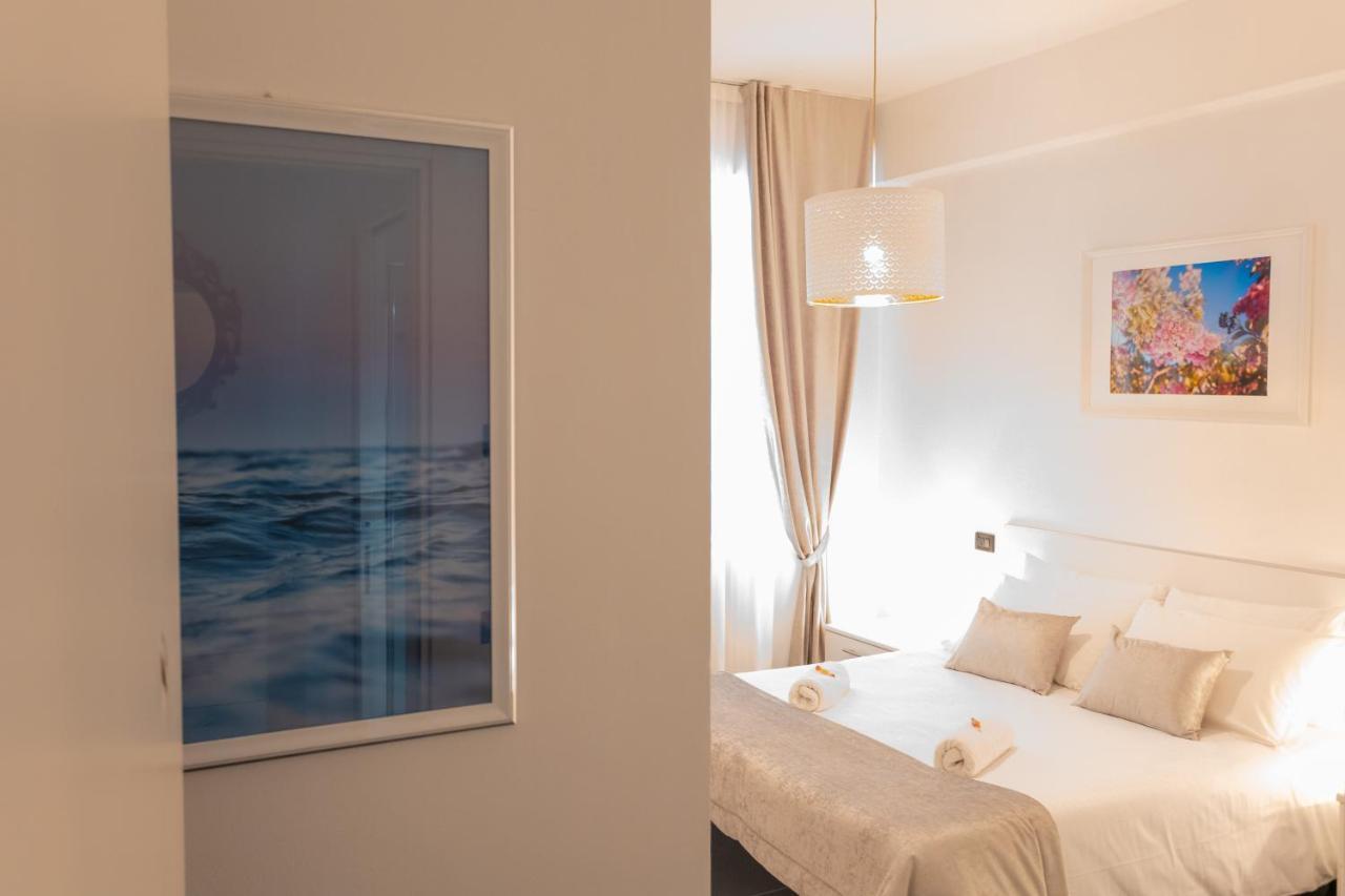 Ca Sottomarina Gli Appartamenti In Centro Apartsuite מראה חיצוני תמונה